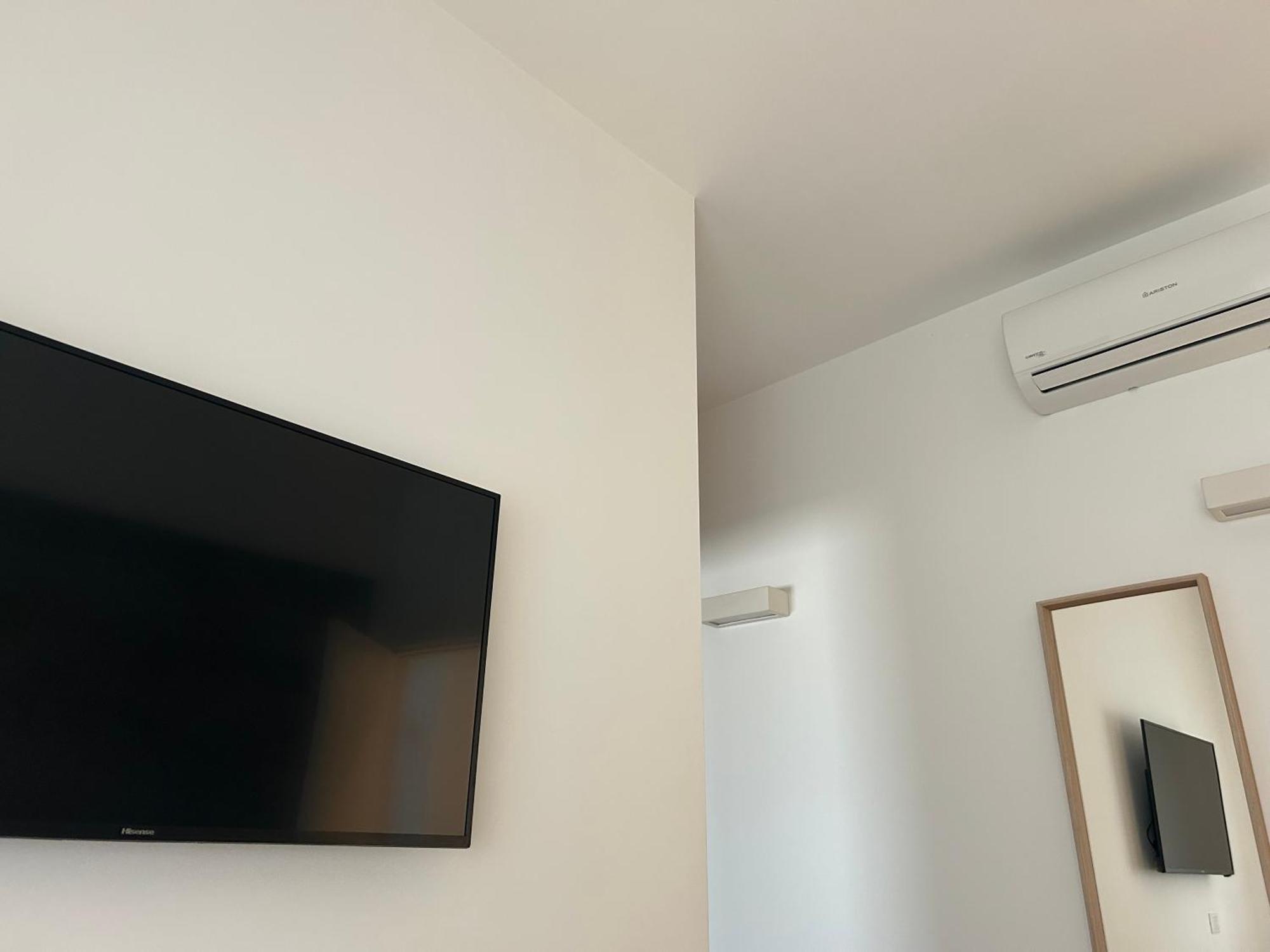 Tuile 34 Bed and Breakfast Lecce Buitenkant foto