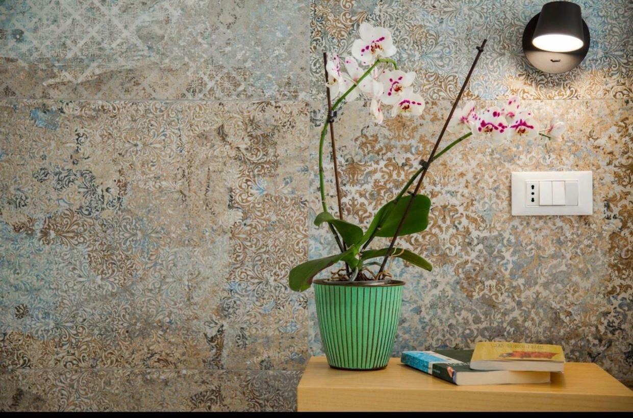 Tuile 34 Bed and Breakfast Lecce Buitenkant foto