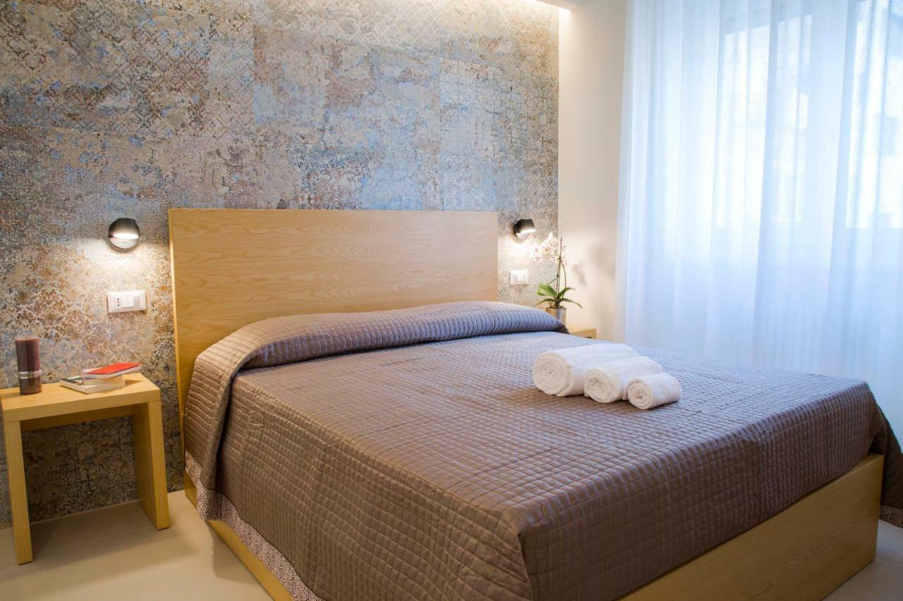 Tuile 34 Bed and Breakfast Lecce Buitenkant foto