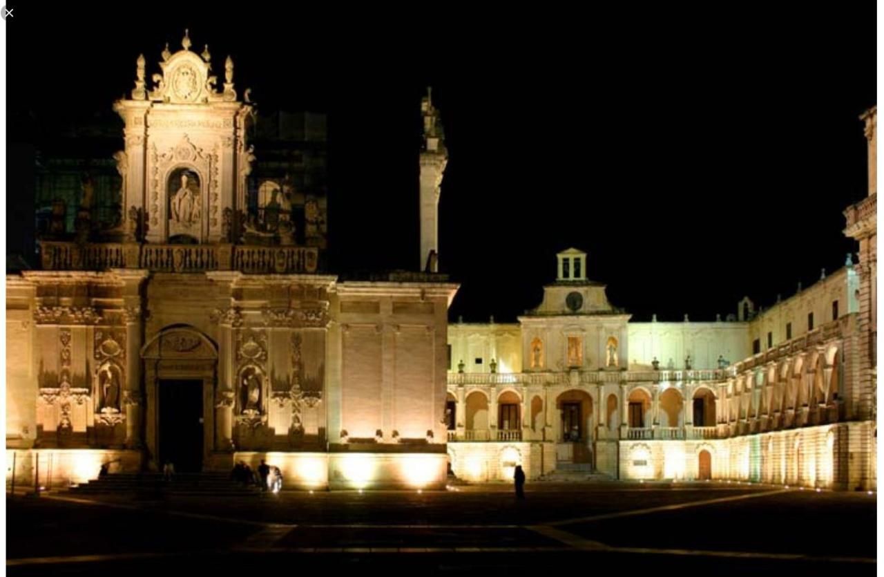 Tuile 34 Bed and Breakfast Lecce Buitenkant foto